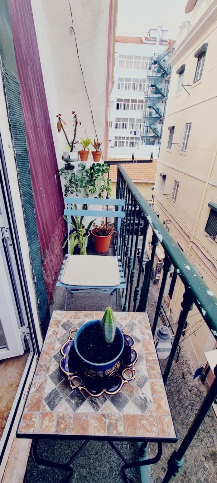 Charming Central Apartment To Rent Lissabon Exterior foto
